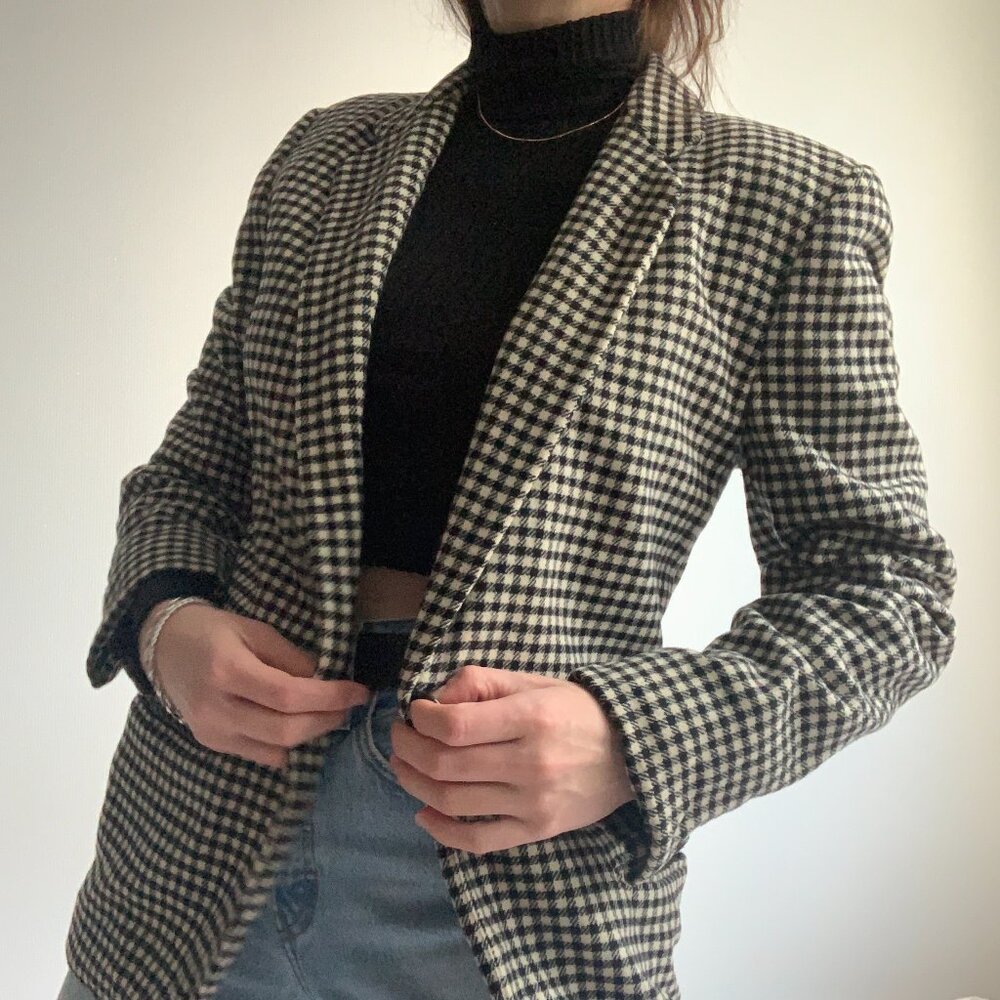 Vintage 100% wool Black and White Checkered Blazer
